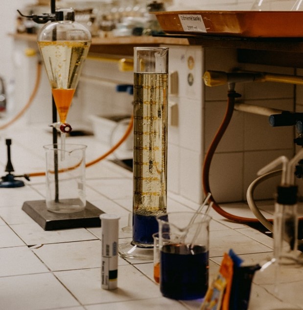 laboratoire synthétique parfum